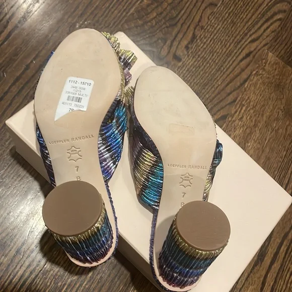 Loeffler Randal Penny Rainbow Pleated Bow Heel NWT